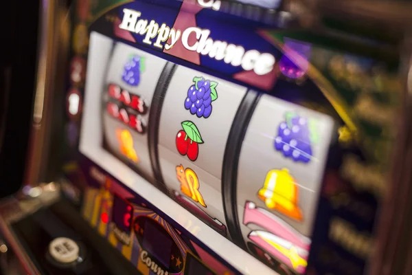 Free play interface walkthrough